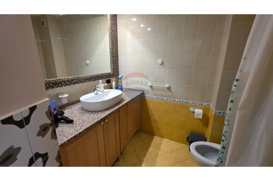 Tirane, shitet apartament 2+1+Aneks+Ballkon Kati 7, 107 m² 345.000 € (9 katshet)