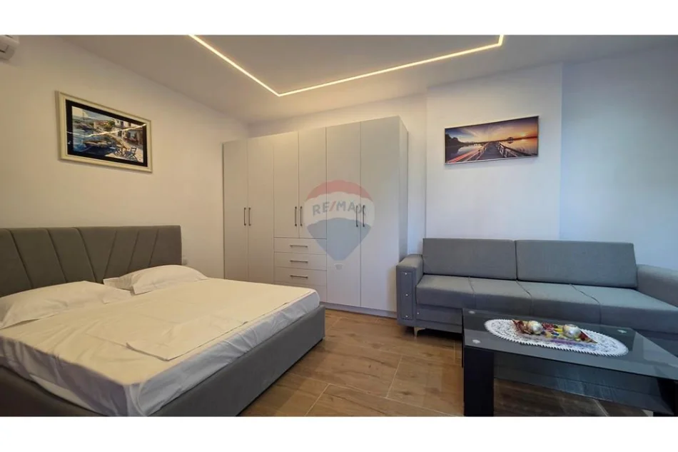 Vlore, jepet me qera garsonier 1+1 Kati 0, 30 m² 250 € (Pran Shkolles Halim Xhelo, Vlore)