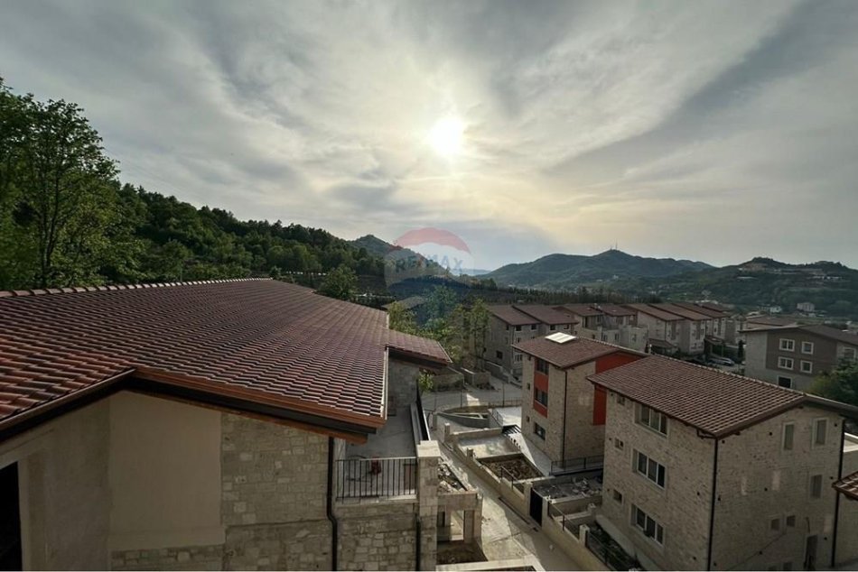 Tirane, shitet 2+1 , 90 m² (Apartament - Për Shitje - Secret Garden Rezidencë, Tiranë)