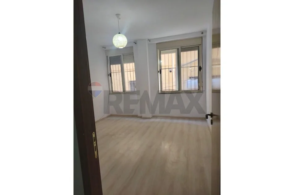 Tirane, shitet apartament , 75 m² 115.000 € 
