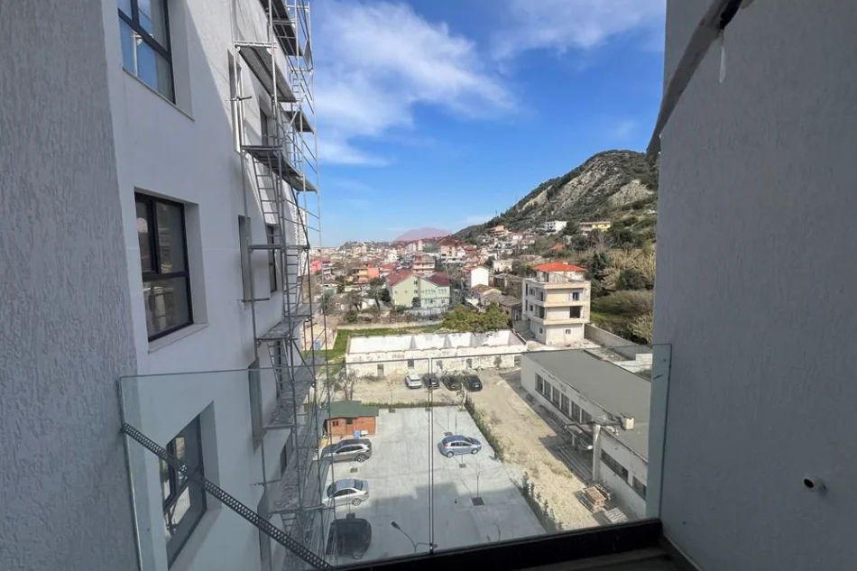 Vlore - Lungomare, shitet garsonier 1+1 Kati 5, 46 m² 119.500 € (Lungomare, Vlorë)