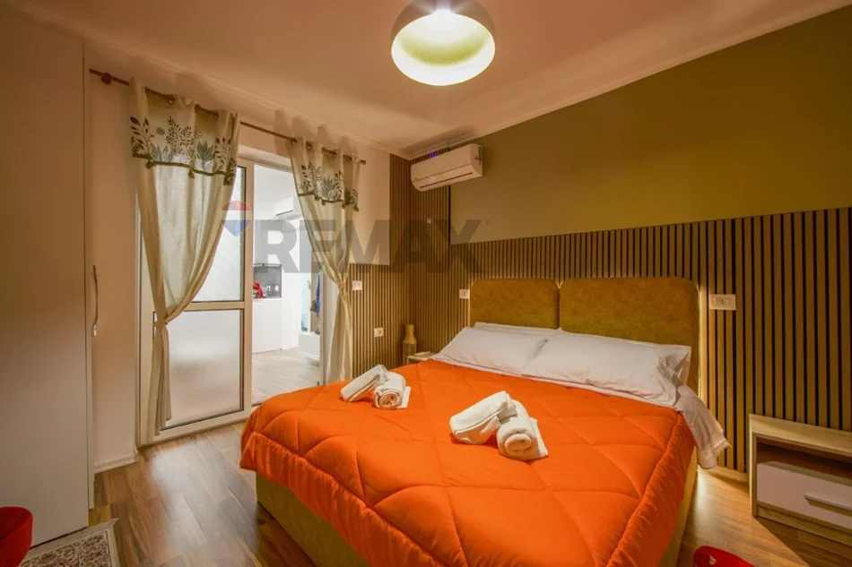 Sheshi Willson, Apartament 1+1 65000 Leke