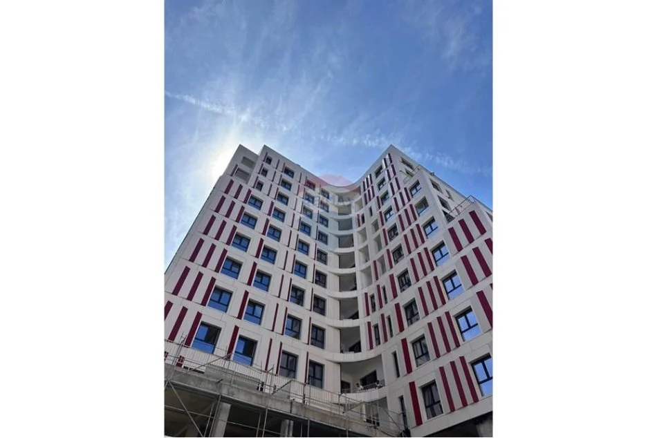 Tirane, shitet apartament 1+1+Ballkon , 73 m² 159.000 € 