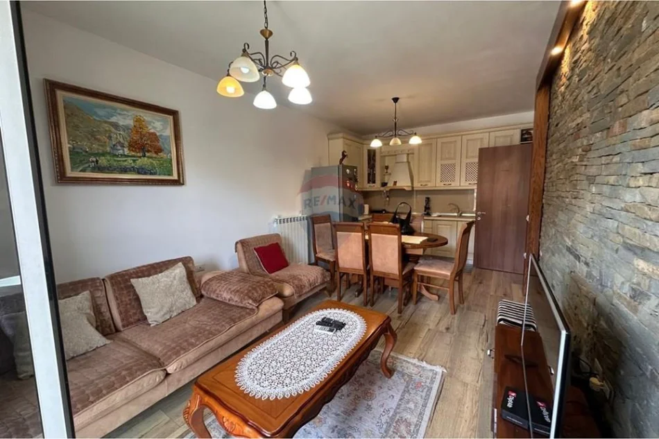 Tirane, shitet apartament 3+1 Kati 4, 123 m² 176.000 € (- Rruga e Thesarit (ID: 530601006-8))