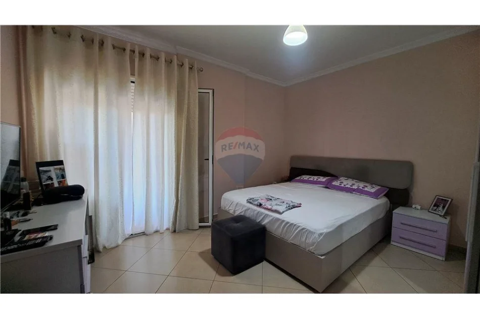 Vlore, shitet apartament 3+1+Ballkon Kati 7, 136 m² 210.000 € (Rruga Misto Mele, Vlore (Tregu Orizit))
