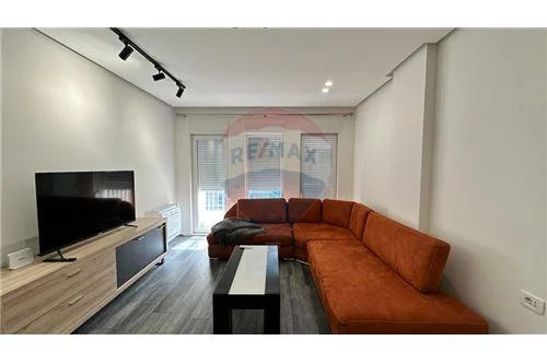 Tirane, jepet me qera apartament 2+1 Kati 2, 95 m² 600 € (Kompleki Magnet - 21 Dhjetori, Shqipëri)