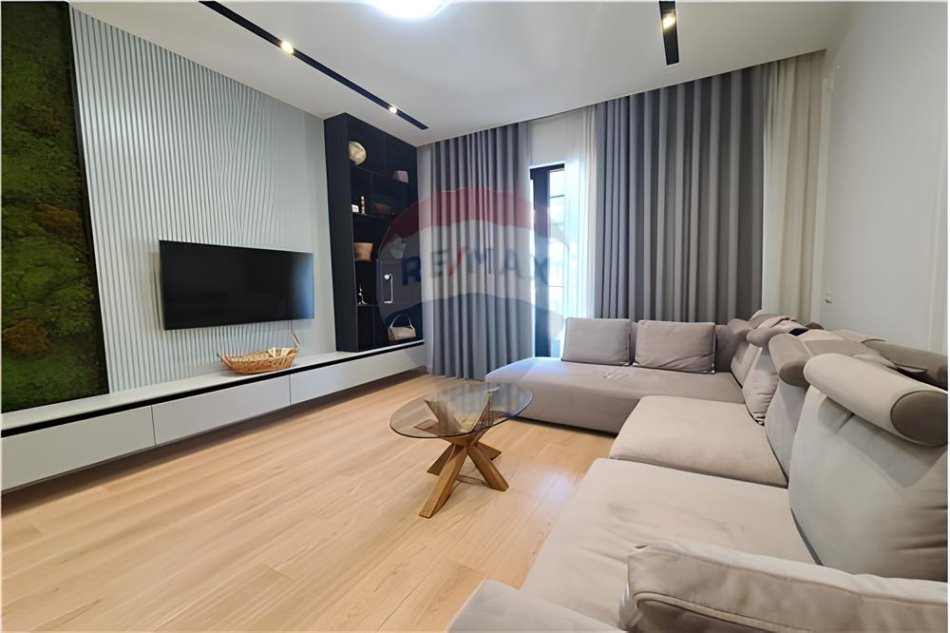 Tirane, jepet me qera 1+1 Kati 5, 65 m² 800 € (21 Dhjetori)