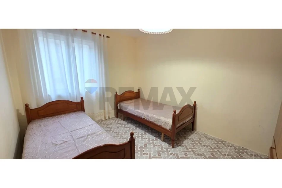 Tirane, jepet me qera apartament , 87 m² 582 € 