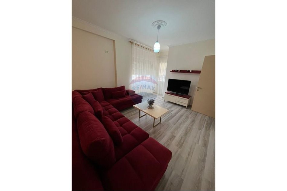 Tirane, shitet apartament 1+1+Ballkon Kati 7, 65 m² 115.000 € (Apartament - Për Shitje - Kompleksi Fratari, Tiranë)
