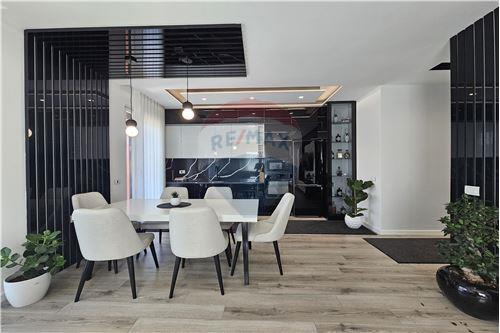 Tirane, jepet me qera 2+1 , 114 m² 1.000 € (TEG - Tegu, Shqipëri)