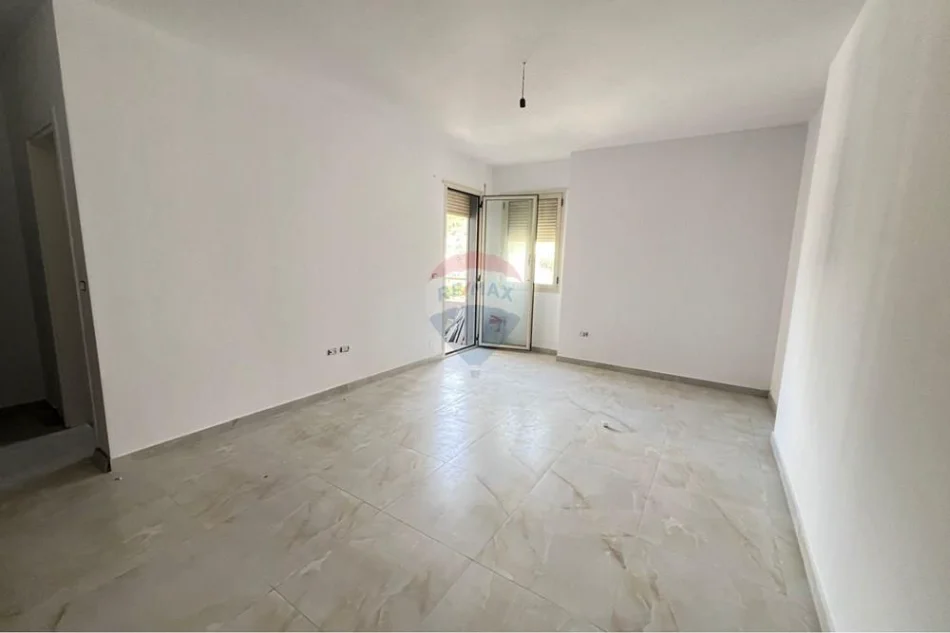 Vlore - Lungomare, shitet garsonier 1+1 , 43 m² 99.000 € (Lungomare, Vlorë)