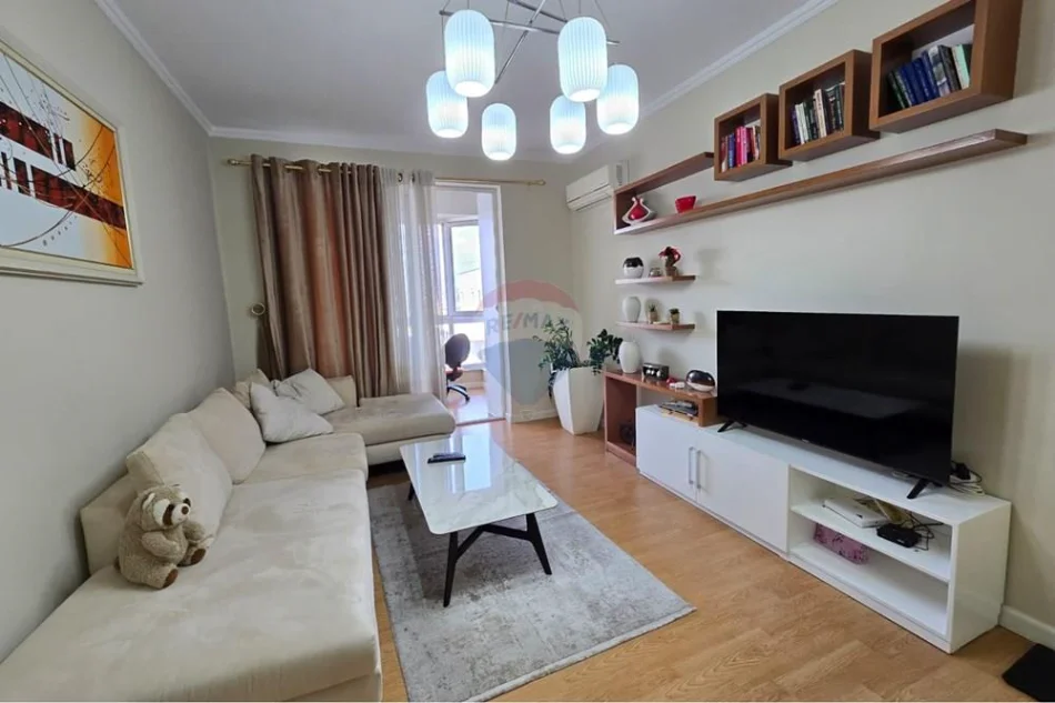 Tirane, shitet apartament , 110 m² 360.001 € 