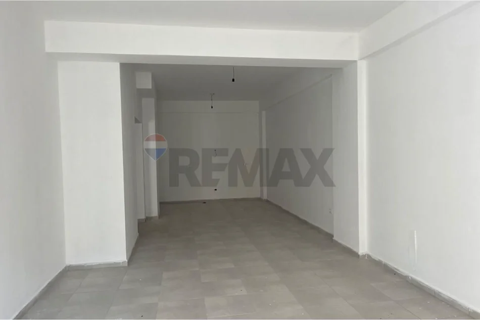 Tirane, shitet apartament , 122 m² 172.000 € 