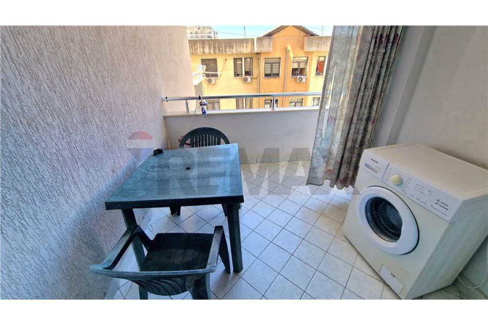Vlore, shitet apartament 2+1+Ballkon Kati 4, 84 m² 137.000 € (Rruga Sulejman Delvina, Vlorë)