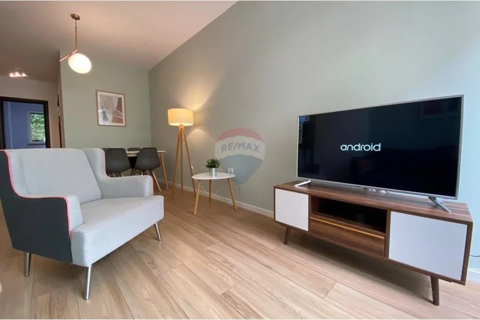 Tirane, jepet me qera apartament 1+1 Kati 2, 53 m² 550 € (Kodra e Diellit)