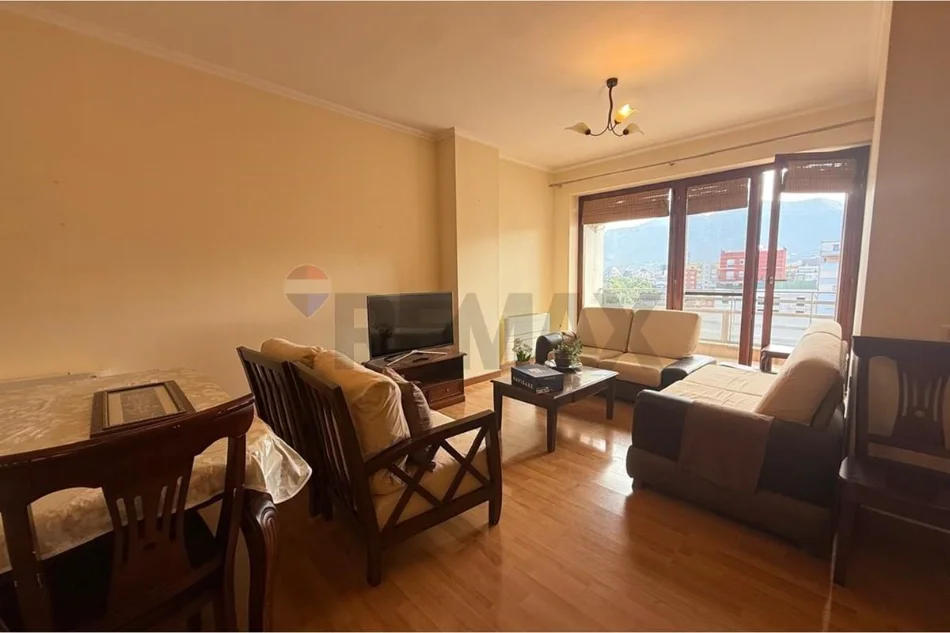 Tirane, shitet apartament , 104 m² 230.000 € 