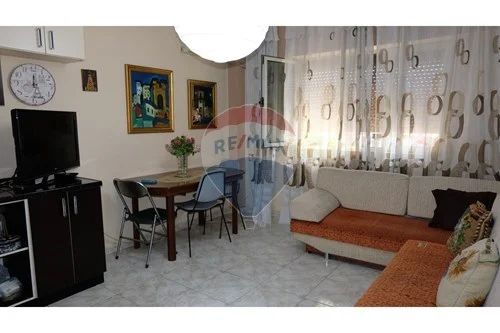 jap me qera apartament 3+1 Kati 5, 75 m² 600 € (Qender)