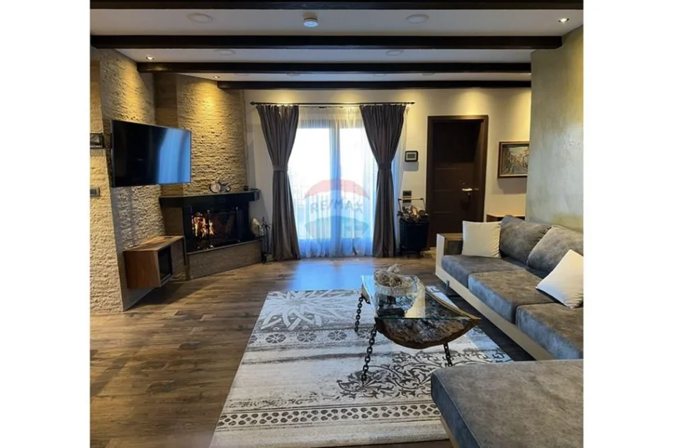 Penthouse me qira ne Yzberisht