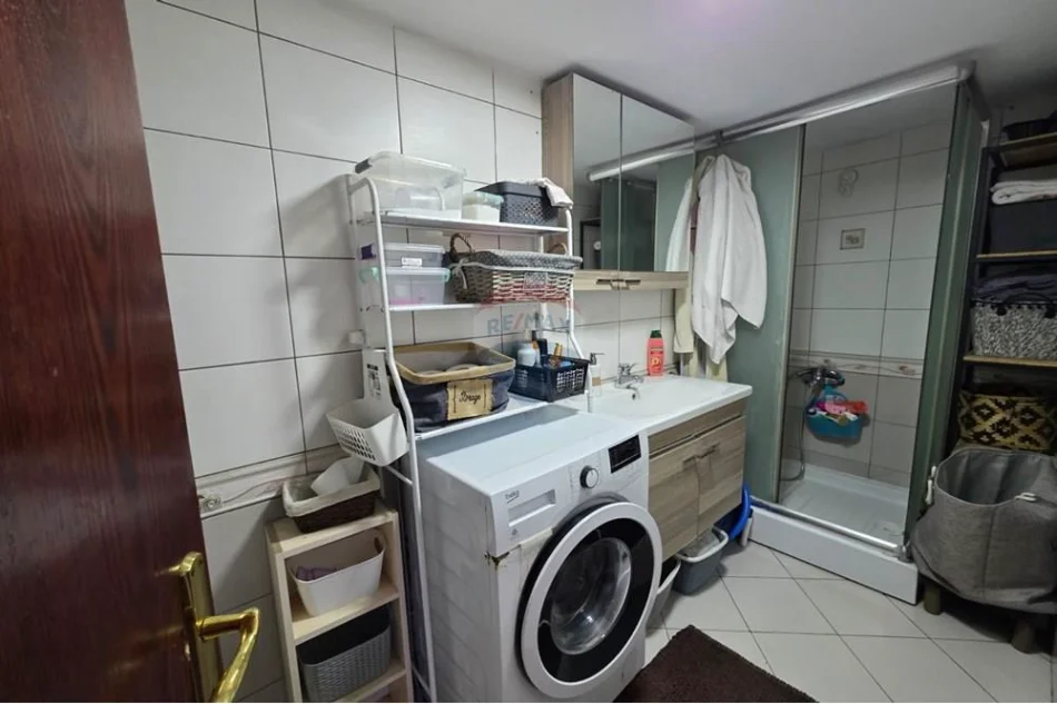 Tirane, jepet me qera apartament Kati 3, 96 m² 800 € 