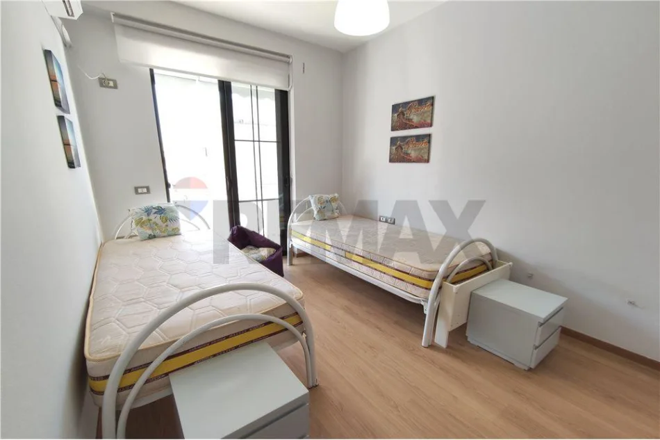 Tirane, shitet apartament 2+1 Kati 5, 110 m² 220.000 € 