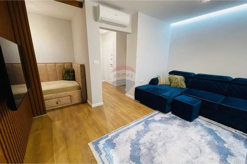 Tirane, jepet me qera apartament 1+1 , (Rr. Elbasanit)