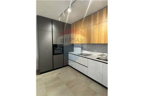 Tirane, jepet me qera apartament 1+1 , 65 m² 450 € (Kompleksi Star - 21 Dhjetori, Shqipëri)