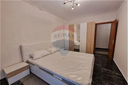 Tirane, jepet me qera apartament 1+1 , 78 m² 450 € (Kodra e Diellit, Shqipëri)
