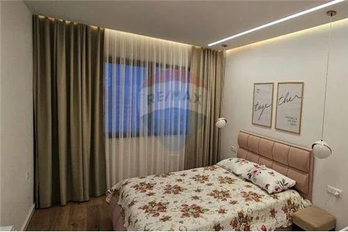 Tirane, jepet me qera apartament 2+1+Ballkon Kati 6, 95 m² 750 € (Ndre Mjeda)