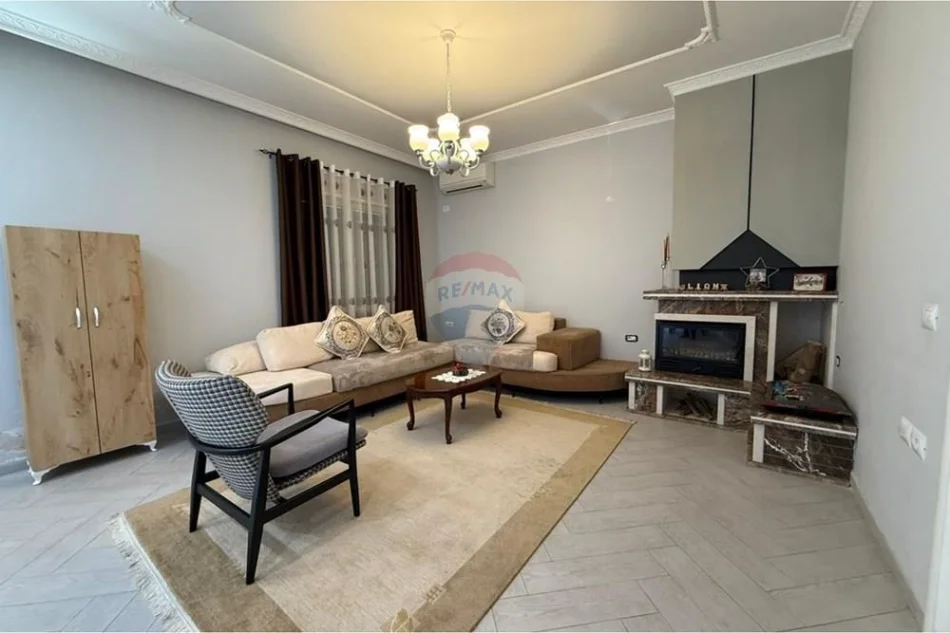 Tirane, shitet Vile , 800 m² 350.000 € (Rinas, Tiranë)