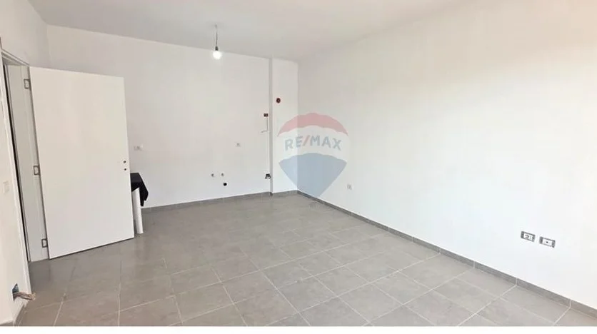 Tirane, shitet apartament 2+1 Kati 7, 93 m² 145.000 € (Vila L ID: 530561001-269)