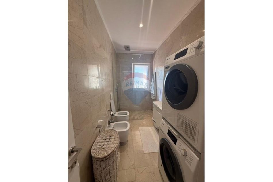 Tirane, shitet apartament 2+1 Kati 4, 142 m² 343.000 € (Liqeni I Thatë (ID: 530591003-10)