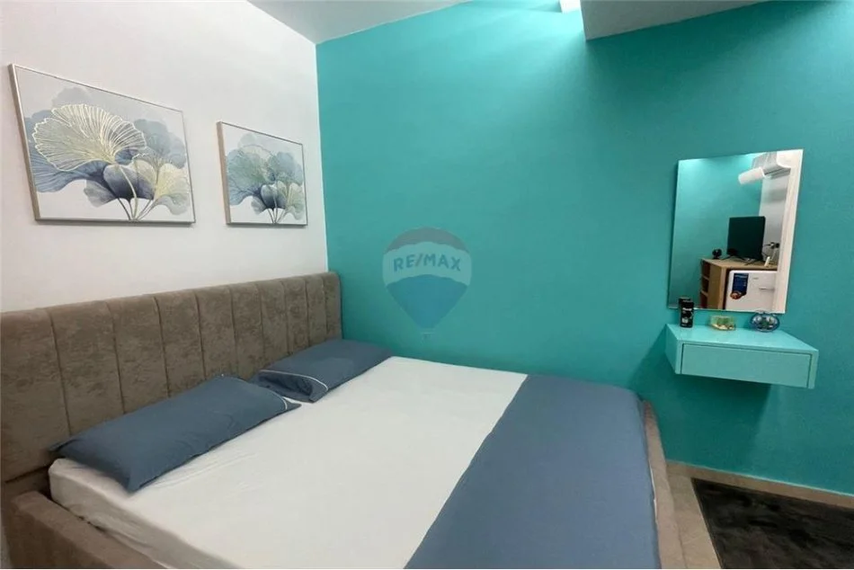 Vlore - Lungomare, shitet garsonier 1+1 Kati 4, 42 m² 115.000 € (Rruga Dhimitër Konomi, Ujë i Ftohtë)