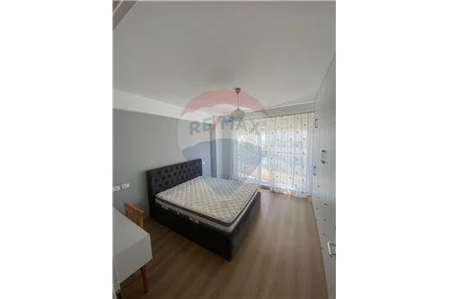 Tirane, jepet me qera apartament 2+1 , 95 m² 550 € (Kompleksi Kontakt, Shqipëri)