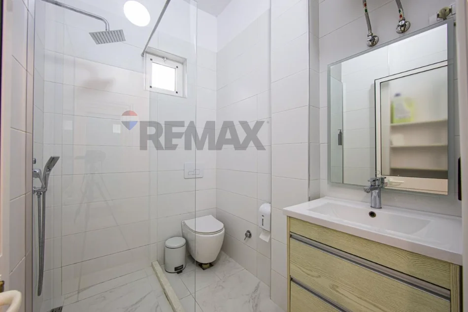 Sheshi Willson, Apartament 1+1 65000 Leke