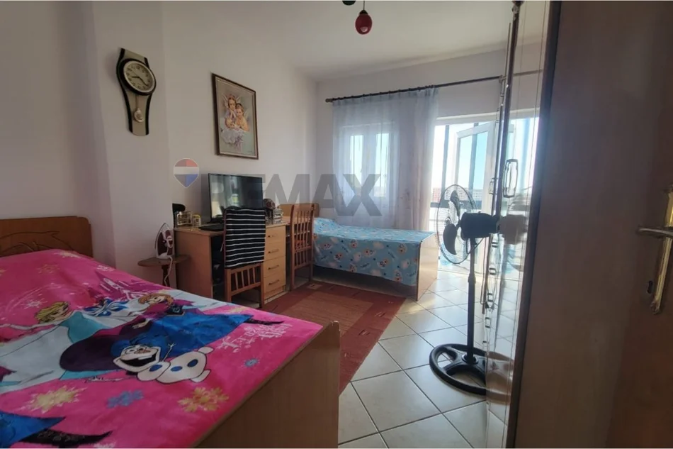Tirane, jepet me qera apartament 2+1 Kati 8, 90 m² 650 € (Don Bosco)