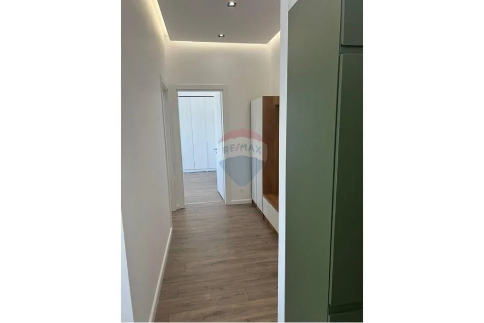 Tirane, jepet me qera apartament 2+1 , 80 m² 580 € (Rruga e Thesarit, Tiranë)