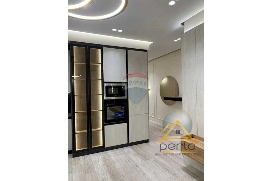 Jepet apartament me qira 2+1 me post parkimi tek Delijorgji