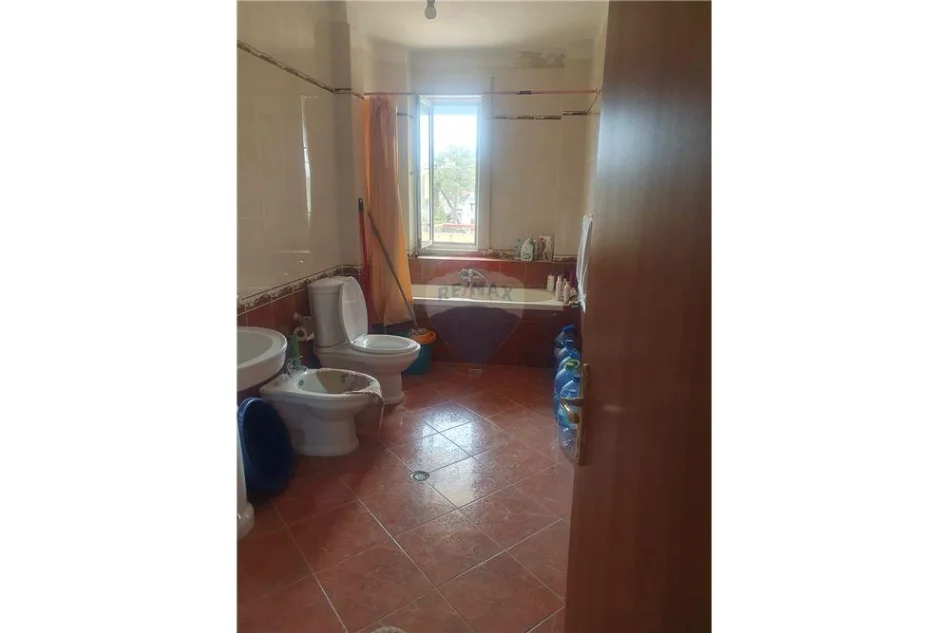 Durres, shitet 1+1 Kati 4, 88 m² 110.000 € 