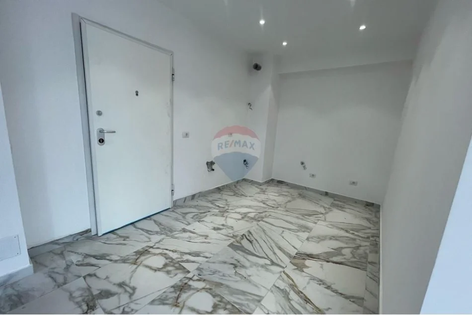 Tirane, shitet apartament , 58 m² 255.000 € 