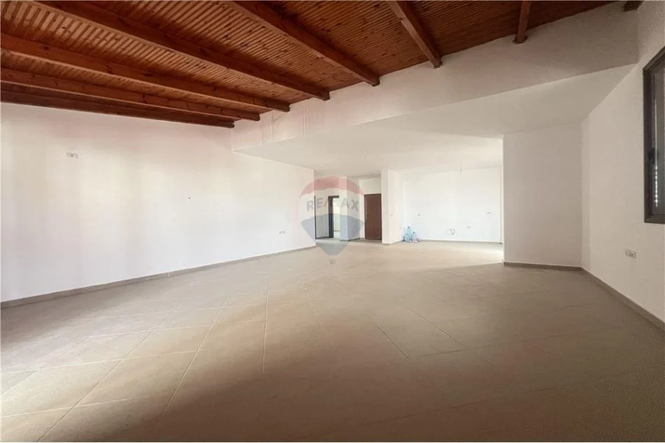 Vlore, shitet apartament+verande | Penthouse 3+1+Aneks+Ballkon Kati 9, 247 m² 209.950 € (Vlorë Albano &amp; Romina, Vlorë)