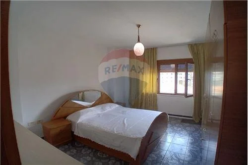 Tirane, jepet me qera apartament 2+1 Kati 5, 80 m² 480 € (Shkolla Baletit, Shqipëri)