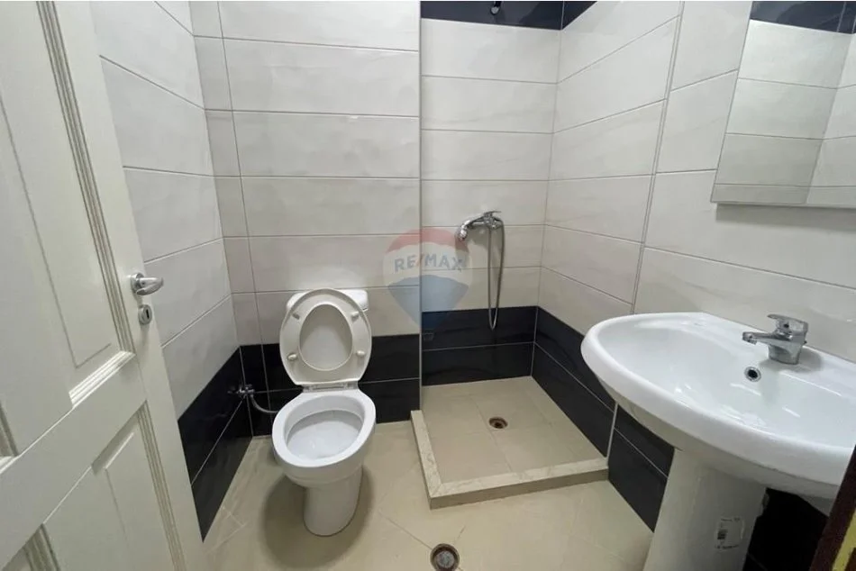 Gjiri Lalezit, shitet apartament 1+1 , 55 m² 80.000 € (ID: 530181045-675)