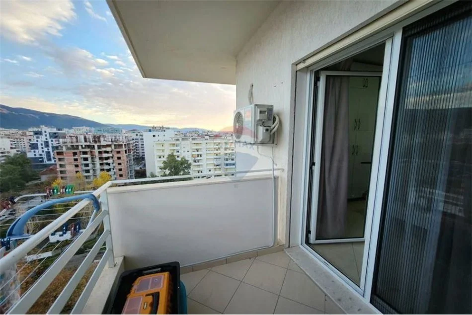 Vlore, shitet apartament 1+1 Kati 9, 84 m² 122.000 € (Albano&amp;Romina,Vlore)