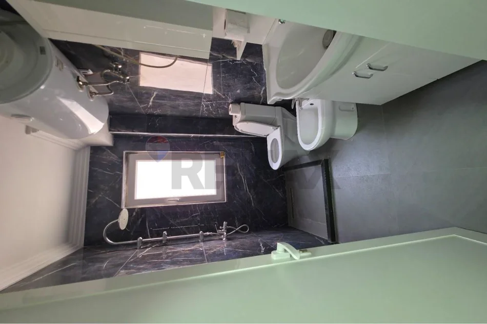 Tirane, jepet me qera , 145 m² 1.100 € 