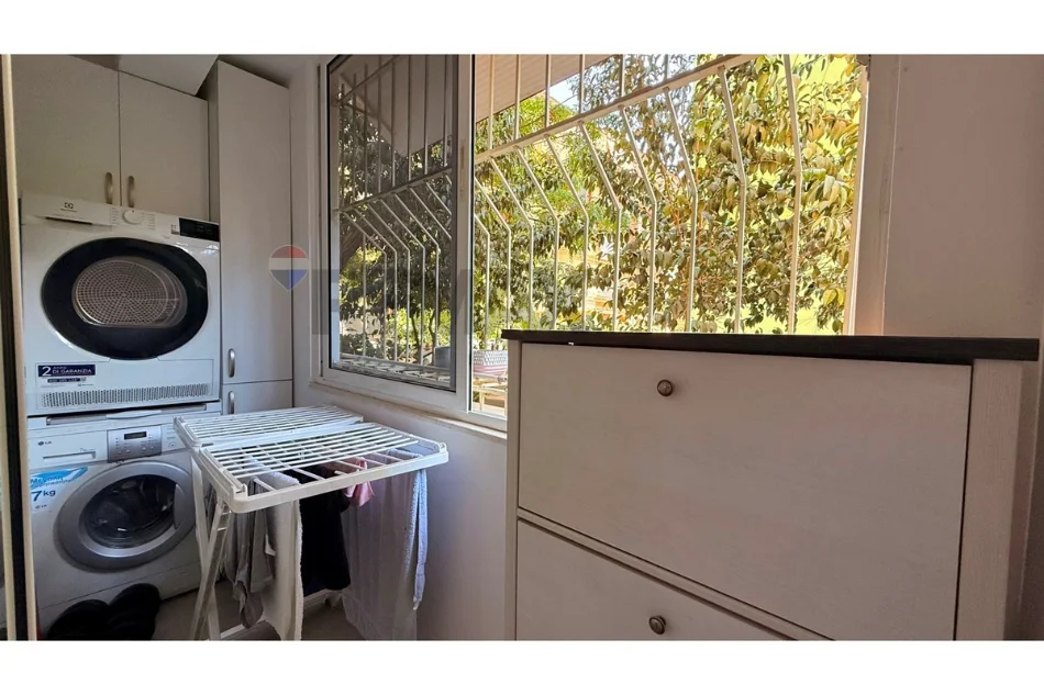 Shqiperi, jepet me qera apartament 1+1 , 50 m² 600 € (Myslym Shyri)
