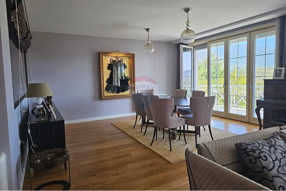 Tirane, shitet Vile , 447 m² 1.300.001 € 