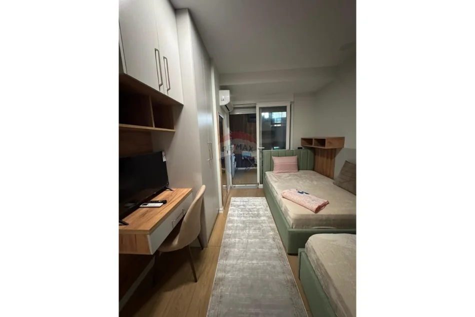 Tirane, jepet me qera apartament 1+1 Kati 0, 60 m² 550 € 