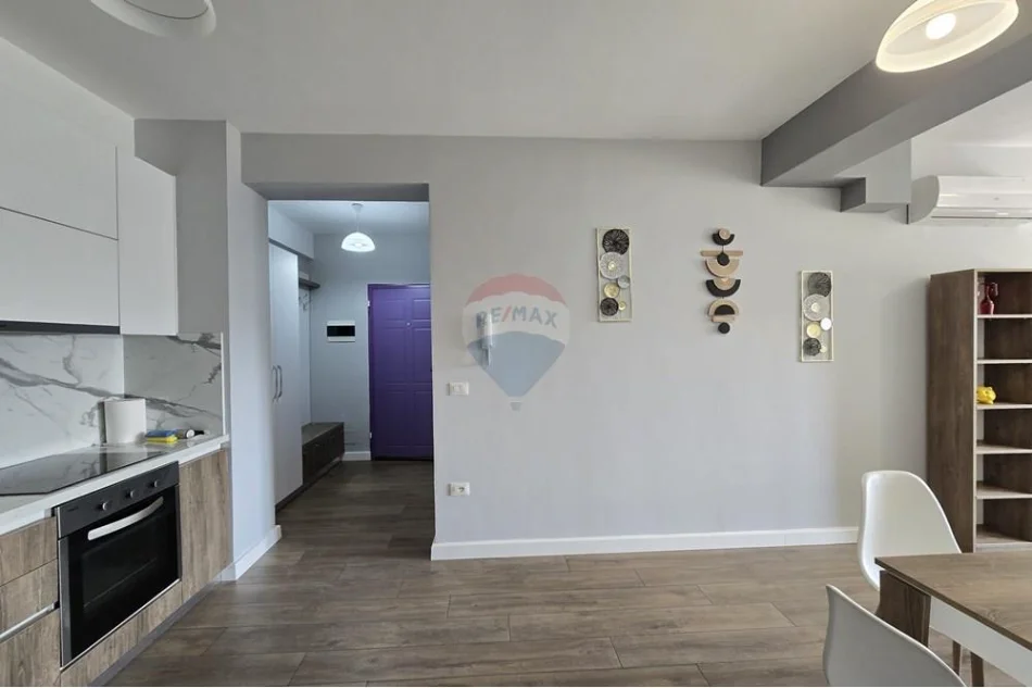 Tirane, jepet me qera apartament , 75 m² 500 € 