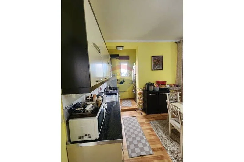 Tirane, shitet apartament , 134 m² 227.000 € 