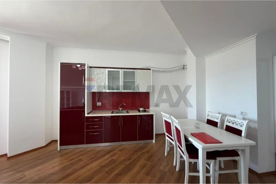 Tirane, shitet apartament , 84 m² 121.379 € 